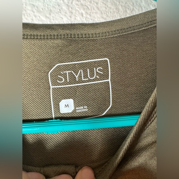 Olive green men lightweight polyester pullover men shirt size m - Picture 7 of 8